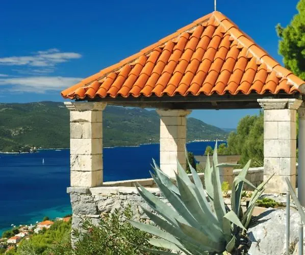 In With Terrace, Air Conditioning, Wifi Apartman *